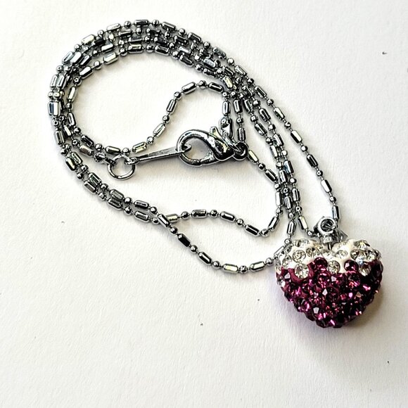 Purple Heart Shape Pendant with Swaroski elements On18K Silver Necklace - Picture 2 of 9